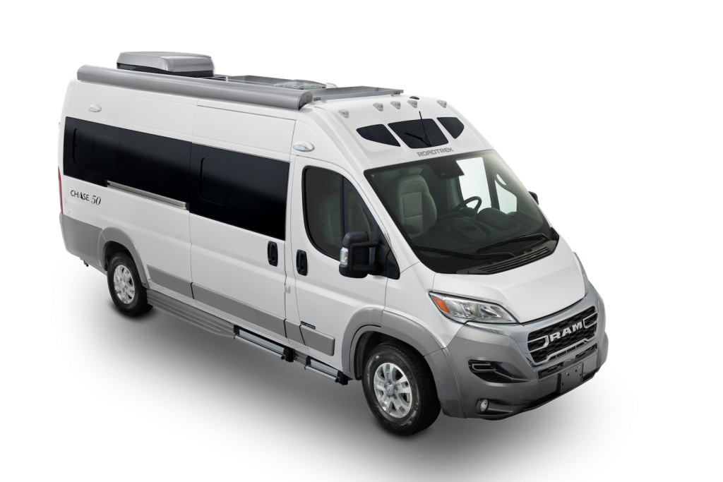 RT2025-21ft-45-HIGH-WHITE-SILVER-CHASE50-C