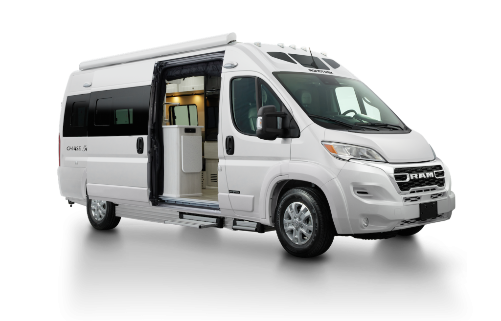 RT2025-21ft-45-WHITE-CHROME-CHASE50-O-WS